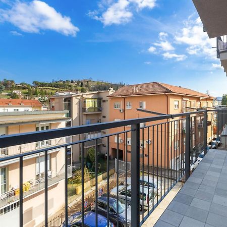Appartamento Centrale Con Parcheggio E Wi-Fi Gratuito Ac Alba  Exterior foto